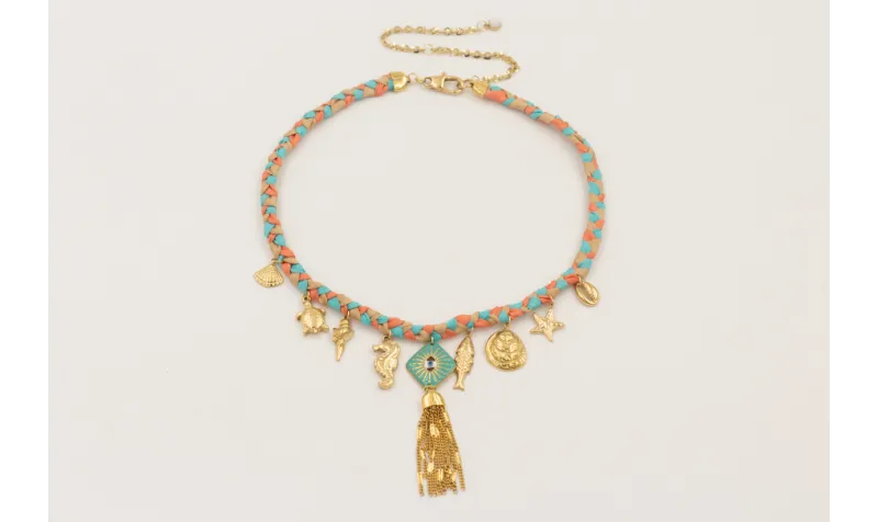 Collar trenza seda natural con colgantes acero ino