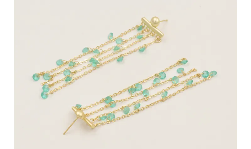 Pendientes 4 tiras cadena cristales azules.