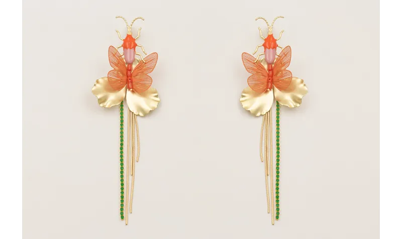 Pendientes perno escarabajo teja y morado con flor