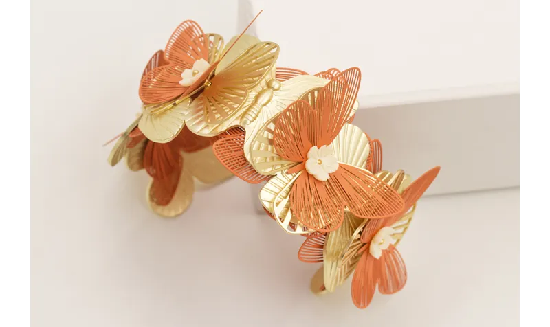 Brazalete mariposas con alas mariposa doradas mate