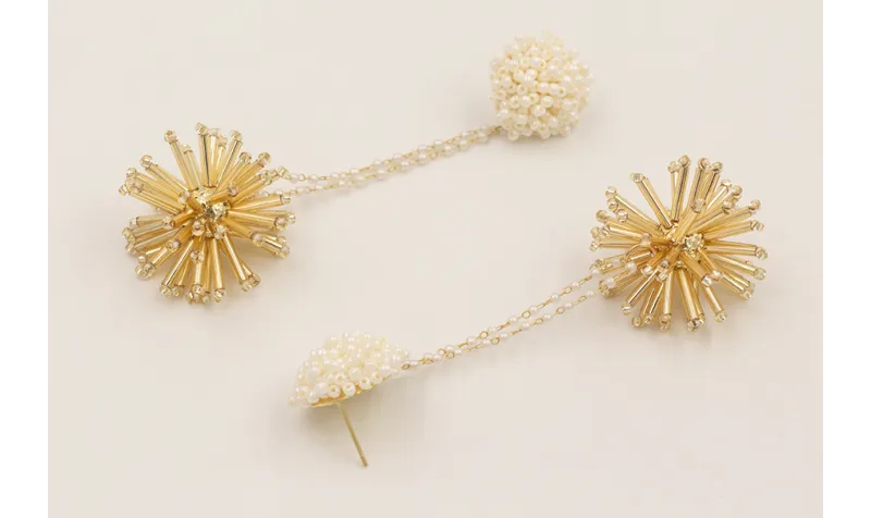 Pendientes cadena micro perla con bola estrella de