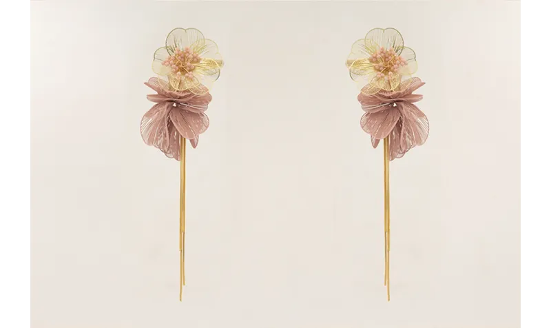 Pendientes flor 6 pétalos moldeables dorado mate c