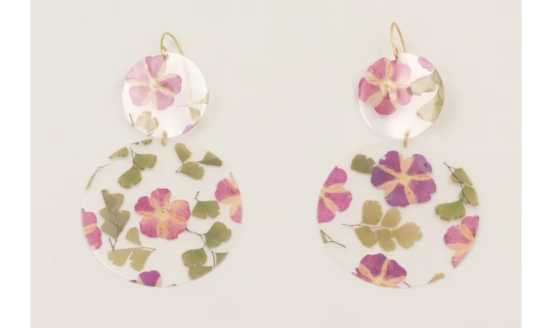 Pendientes lentejuelas discos con flores naturales