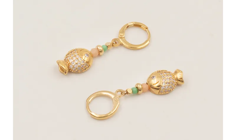 Pendientes ORO18K cierre aro, Colgante pez brillos