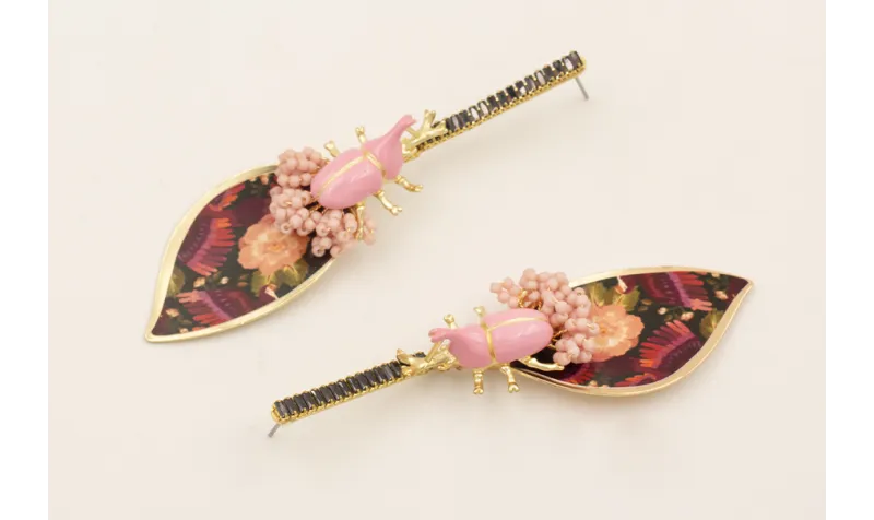 Pendientes cadena strass rectangular negra con col