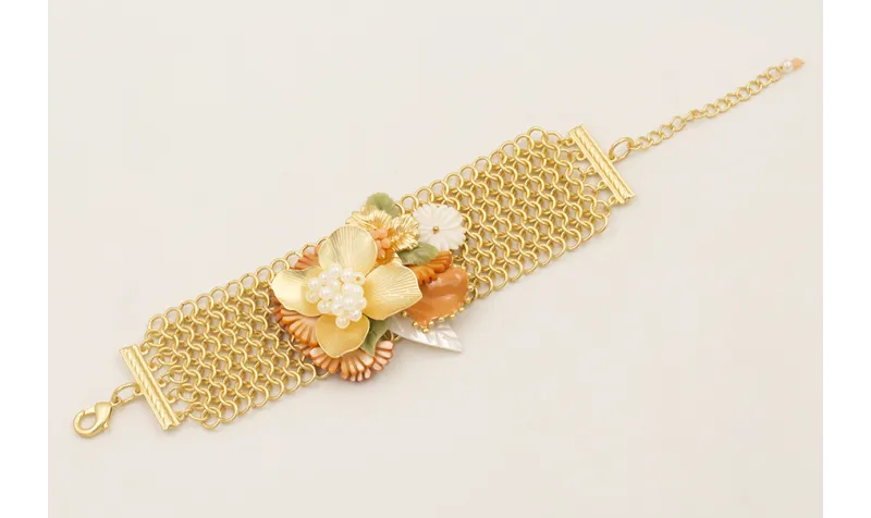Pulsera malla con flor grande dorada mate, flor na