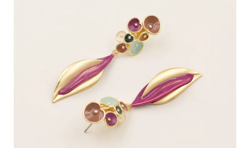 Pendientes perno flores esmaltadas marrón,turquesa