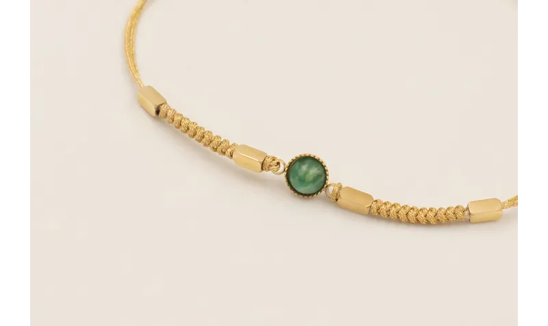 Pulsera hilo macramé metálico dorado con nudo serp