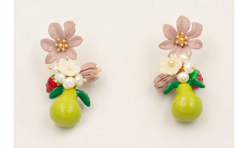 Pendientes flor pintada a mano lila con pera esmal