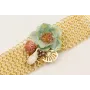 Pulsera malla dorada mate con flores naturales azu
