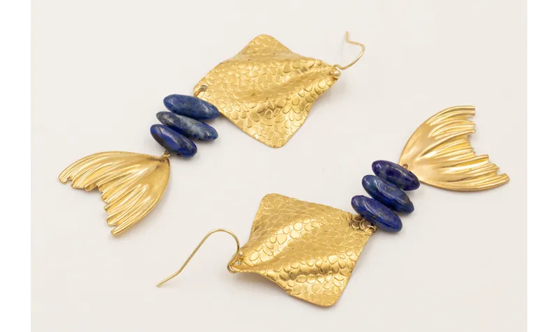 Pendientes manta raya con gotas lapislazuli y cola