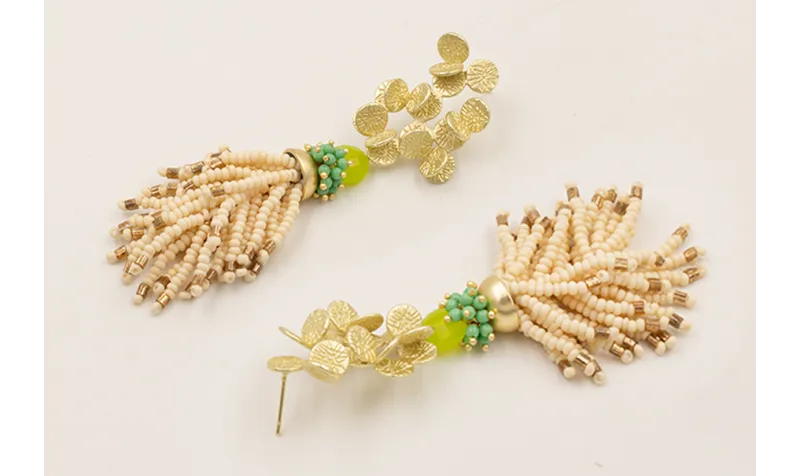 Pendientes ramillete hojas redondas dorado mate, f