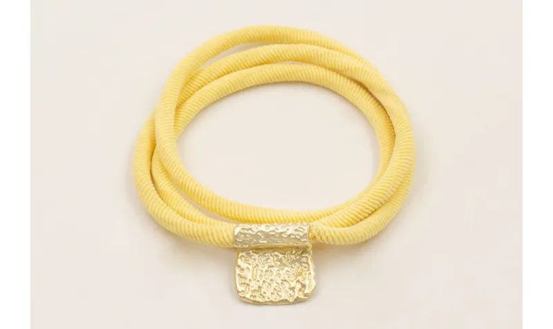Pulsera 3 vueltas cordón elastico color amarillo p